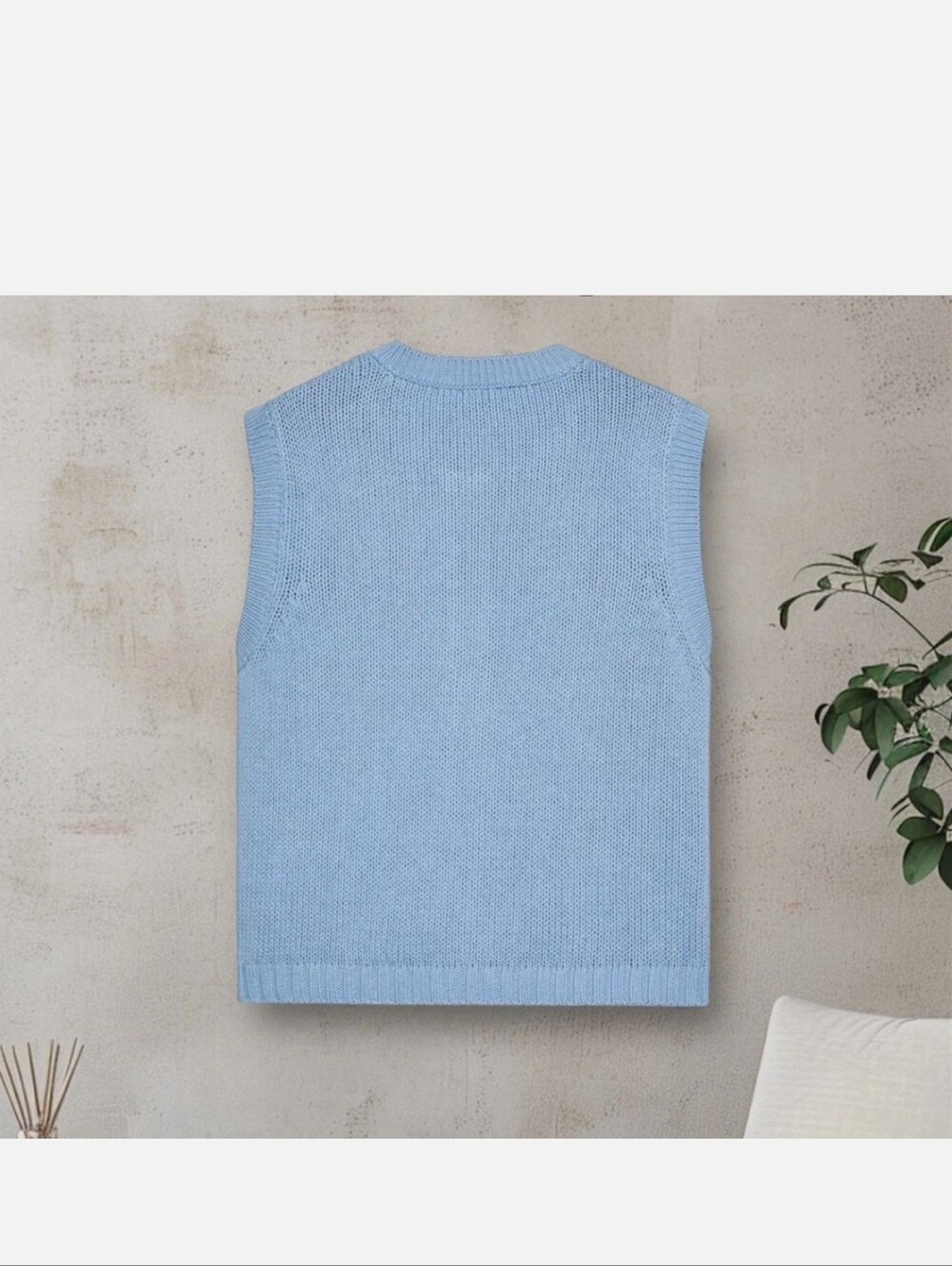 NWT ZARA Light Blue Argyle Knit Vest with Gold Buttons- SIZE LARGE - Picture 2 of 6